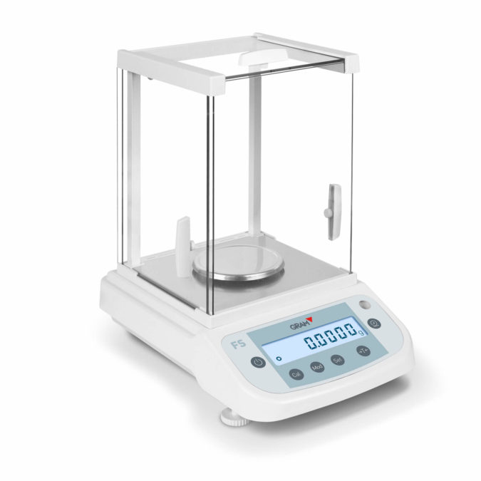 Analytical balance with ceramic sensor technology with 0