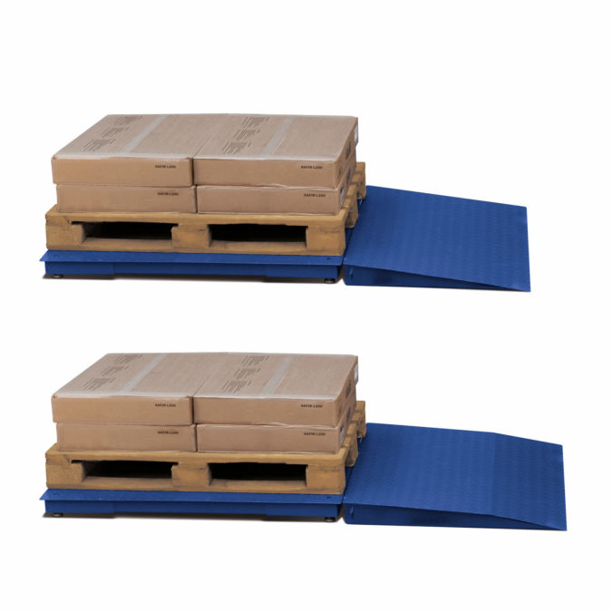 Platform scale with accessory ramp to easily weigh pallets